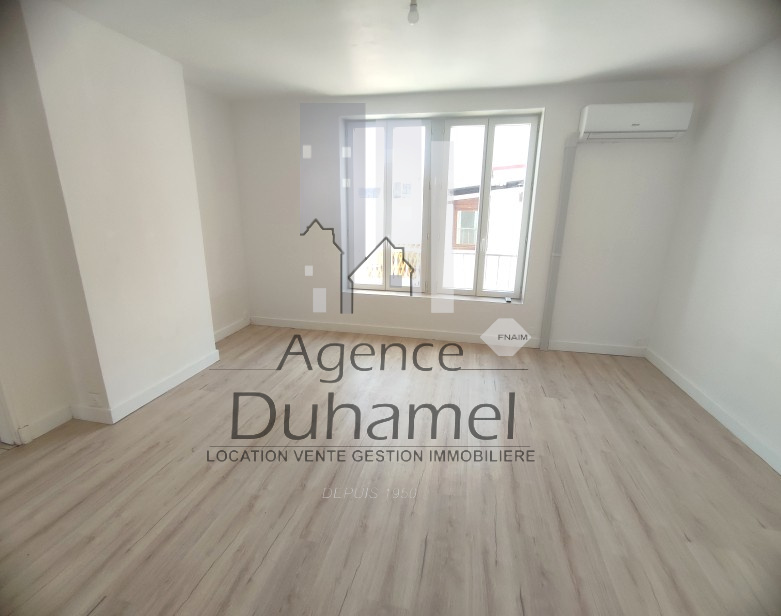 Maison 3 chambres, DPE en A, aucun travaux, secteur calme.